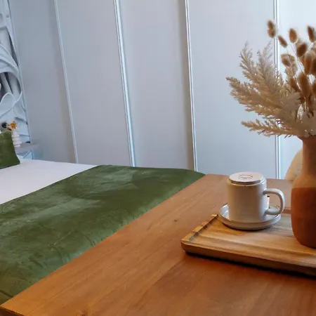 Chambres d'hôtes Chez Lyly et Juju Piscine&Sauna Parking Gratuit-3